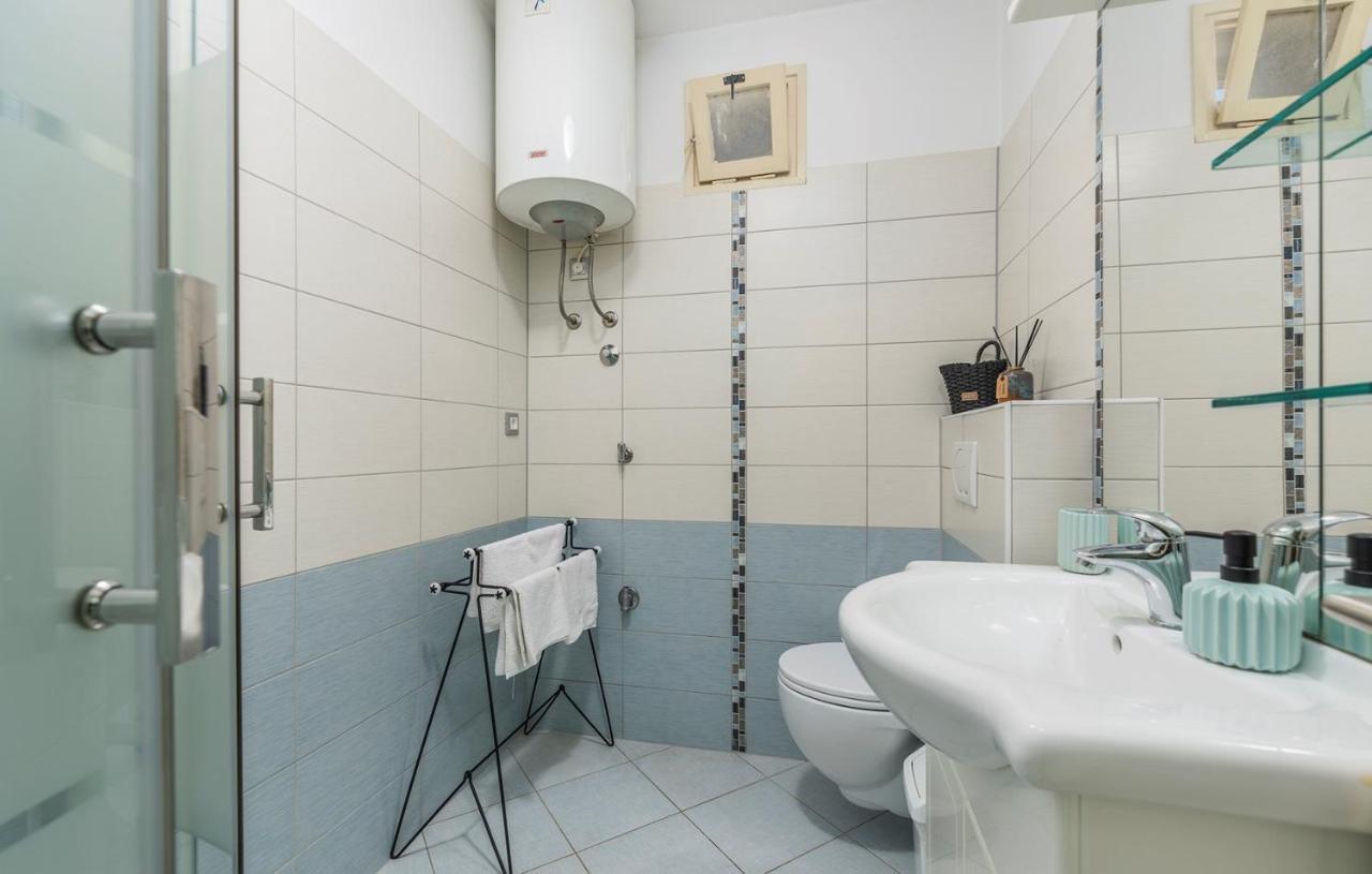 Apartment Marino 포레치 외부 사진